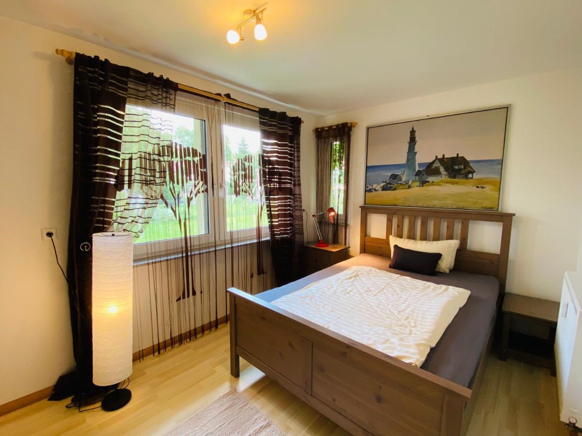 Apartment Emil Im Eg Mit Garten In Suhl Bagian luar foto