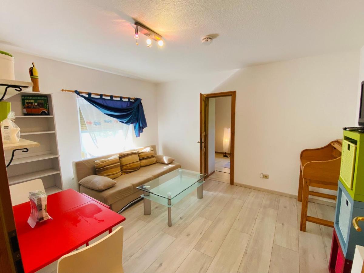Apartment Emil Im Eg Mit Garten In Suhl Bagian luar foto
